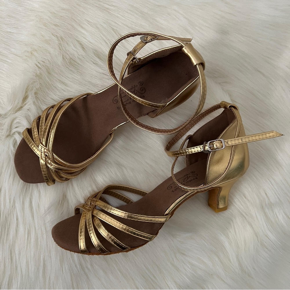 Sansha Dance | Latin Dance Shoes in Gold size 8